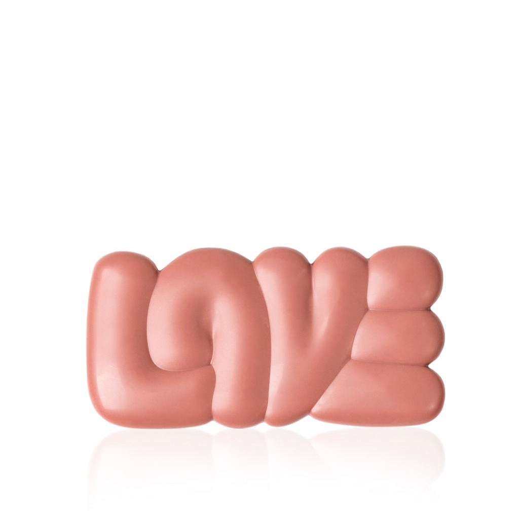 Шоколадов надпис LOVE
